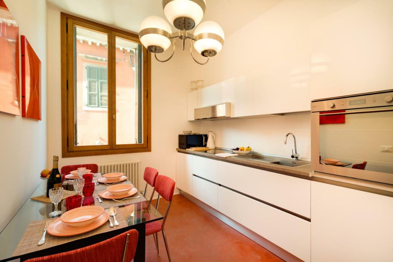 Ca' Dorina Luxury Apartamento Veneza Exterior foto